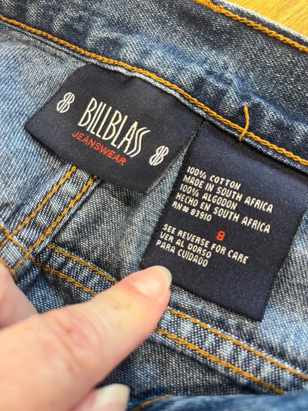 Bill Blass Vintage Capris - Picture 4 of 4